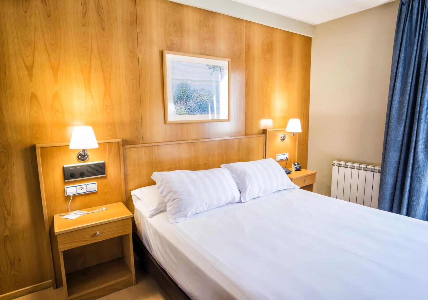 Hotel Alda Castelao Вильягарсия-де-Ароса Экстерьер фото