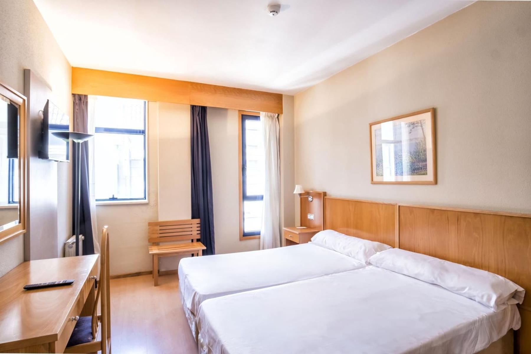 Hotel Alda Castelao Вильягарсия-де-Ароса Экстерьер фото